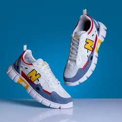 کفش کتانی حرفه ای برند NB رنگ روشن مردانه