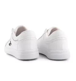 کفش چرم اسپرت سفید تخت صاف مردانه 2024