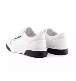 کفش چرم تخت صاف سفید مشکی مردانه مدل Pull&Bear