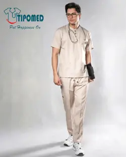 اسکراب و شلوار مدل سه دکمه رنگ کرم