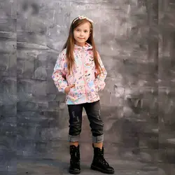 کاپشن تکشاخ با دورنگ جذاب