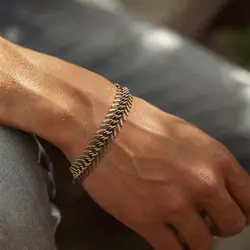 دستبند اسکلت ماهی