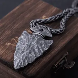 گردنبند وایکینگ نیزه