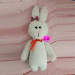 عروسک خرگوش سفید