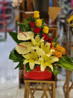 سبد گل افتتاحیه و مناسبتی 82