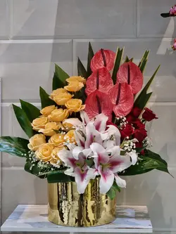 سبد گل افتتاحیه و مناسبتی 81