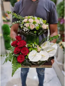 سبد گل افتتاحیه و مناسبتی 70