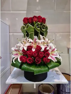 سبد گل افتتاحیه و مناسبتی 33