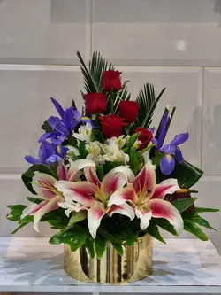 سبد گل افتتاحیه و مناسبتی 9