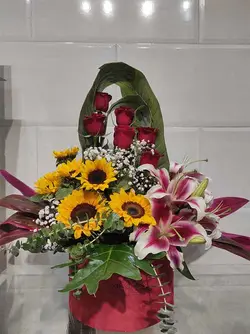 باکس گل تولد و مناسبتی 16