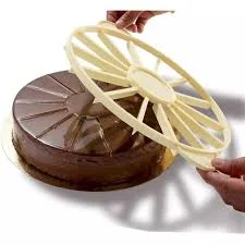 مقسم کیک 10 و 12 عددی