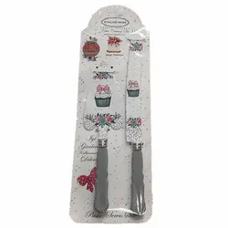 کارد و کفگیر سرو کیک سفید