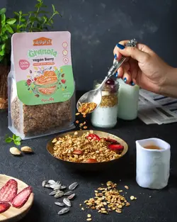 گرانولا وگان بری 650 گرمی