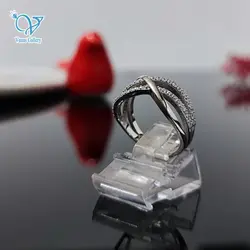 انگشتر نقره دخترانه ظریف طرح جواهر