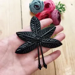 تکه دوزی برگ منجوق و ملیله