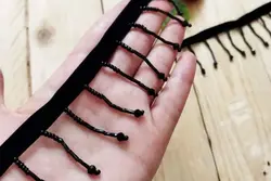 نوار آویزی منجوق ملیله کریستال مشکی