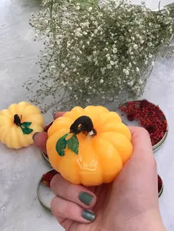 شمع طرح کدو