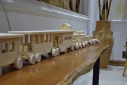 قطار چوبی مونته سوری 043