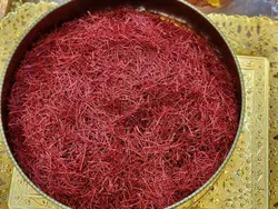 خریدزعفران سوپرنگین کشاورز ظرف خاتم صادراتی زعفران رضویSuper precious saffron