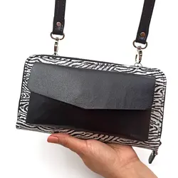 کیف پول دوشی زنانه چرم طبیعی مدل دورزیپ دل آرام 2