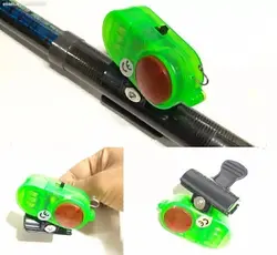 بازر ماهیگیری روی چوب سبز رنگ مدل HBL-04