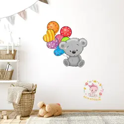 کوآلا و بادکنک های رنگی