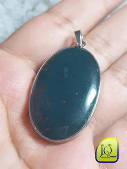 آویز سنگ خون