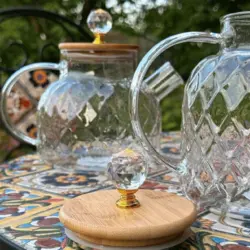 قوری پیرکس درب بامبو با قبه الماس طرح جدید حجم یک لیتر