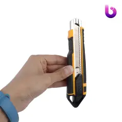 کاتر پلاستیکی 3 تیغ اینکو Ingco HKNS16538 18mm