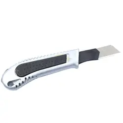 کاتر تویو Toyo 18mm آلومینیومی