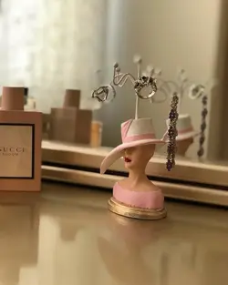 آویز جواهر  مدل نیم تنه