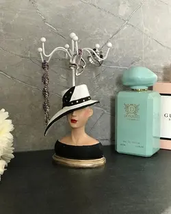 آویز جواهر  مدل نیم تنه