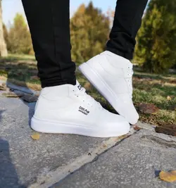 کفش نیم بوت مدل درام مردانه و پسرانه فوق‌العاده شیک و عالی سفید تمام  با ارسال رایگان  3389