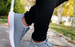 کفش کتونی  اسپرت مردانه نایک فوق العاده شیک و راحت زیره طبی درجه یک قابل شستشو مشکی سفید