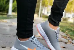 کفش کتونی  اسپرت مردانه نایک فوق العاده شیک و راحت زیره طبی درجه یک قابل شستشو مشکی سفید