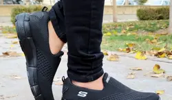 کفش اسپرت مخصوص پیاده روی مردانه فوق العاده شیک و راحت  مدل اسچیکرز رنگ مشکی تمام