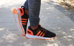 کفش اسپرت مردانه ادیداس فوق العاده شیک و راحت زیره طبی درجه یک مشکی نارنجی