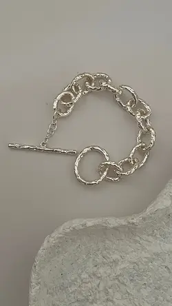 دستبند حلقه اى