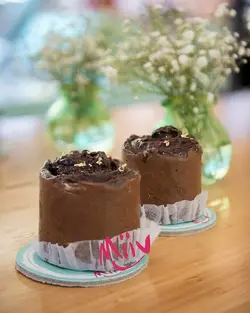 مینی کیک کارامل شکلات