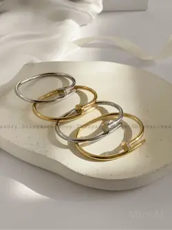 دستبند میخی