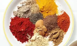 ادویه فله میکس اصل پاکستان درجه یک (ویژه سر آشپز) مناسب برای درست کردن انواع خورشت ها با طعمی خاص و عالی، (ویژه عطاری ها، عمده فروشی ها و رستوران دارها)