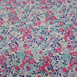 پارچه کتان نخ آبرنگی زمینه سفید (F79)