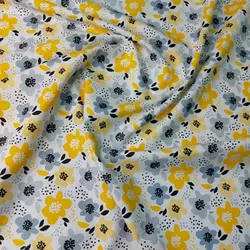 پارچه نخ پنبه گلدار زمینه سفید (B15)