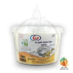 ماست موسیر - دنیا