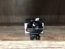 قفل بالا صندوق مزدا 3