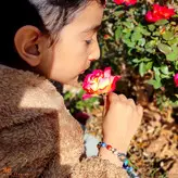 دستبند سنگی اصل و معدنی بچگانه و خاص شبیه سازی به سیارات دستبند سنگی جهان هستی بچگانه