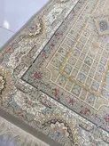 فرش ستاره کویر یزد کلکسیون نقش جهان 1000شانه کد HI-E042-2030