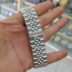 ساعت رولکس مردانه 3موتور فعال رنگ نقره ای استیل تقویم دار ضدآب رنگ ثابت قفل مخفی قفل پروانه ای ارسال رایگان همراه با جعبه رایگان