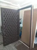 در لمسه روکش‌ چرم‌ آگوستیک درب عایق صدا