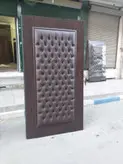 در لمسه روکش‌ چرم‌ آگوستیک درب عایق صدا